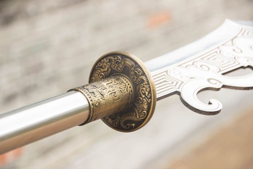 竜刀を斬る 古兵器 武具　刀装具　日本刀　模造刀 居合刀 長尺