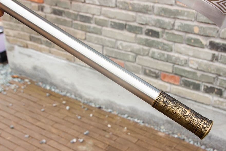 竜刀を斬る 古兵器 武具　刀装具　日本刀　模造刀 居合刀 長尺