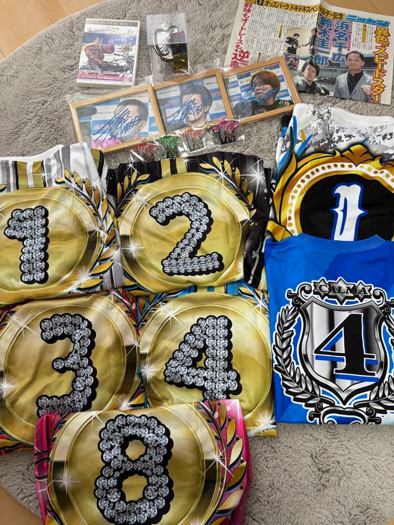 鈴木圭一郎グッズ (非売品あり)