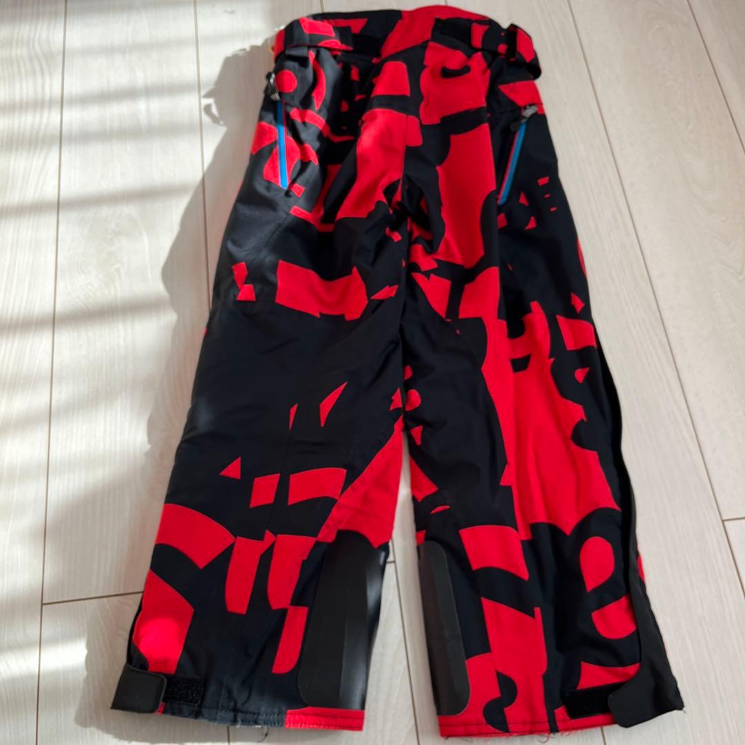 ミズノ　ウェア　スキー　120センチ　赤✖️黒