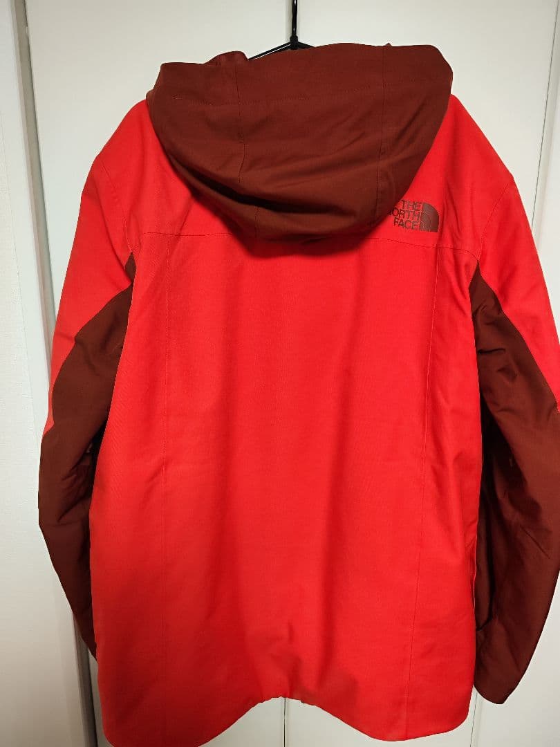 ザノースフェイス　メンズ　スノーボードジャケット