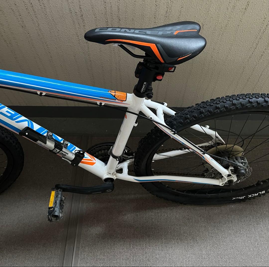 UNIVEGA マウンテンバイクExplorer 2.0 S44 MTB