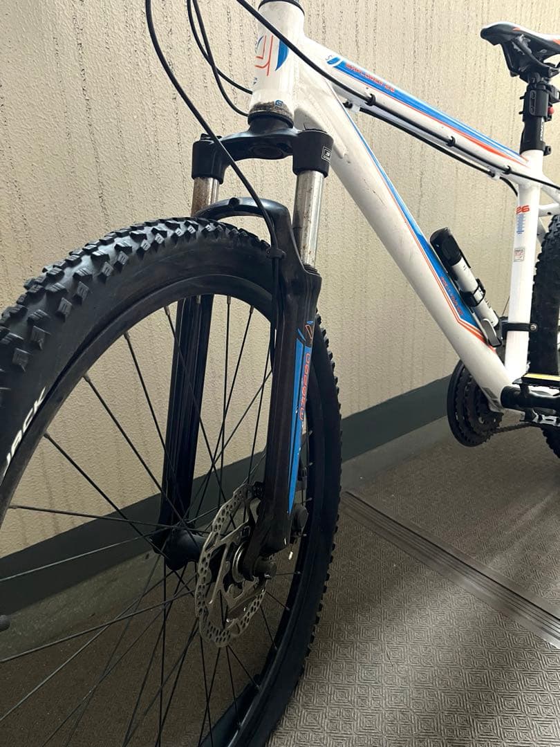 UNIVEGA マウンテンバイクExplorer 2.0 S44 MTB