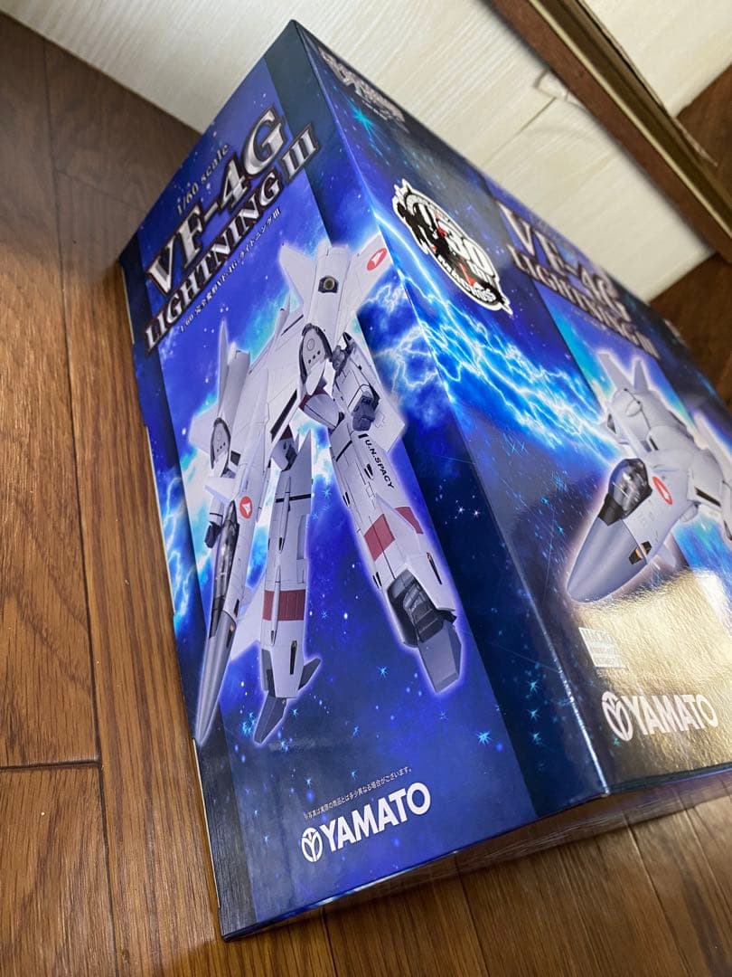 【未開封、美品】VF-4G LIGHT III YAMATO マクロス