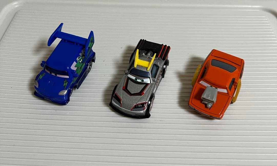 カーズ、ミニカー、マテル（暴走車）