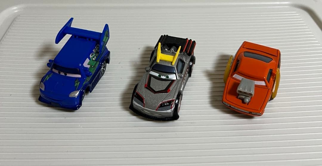 カーズ、ミニカー、マテル（暴走車）