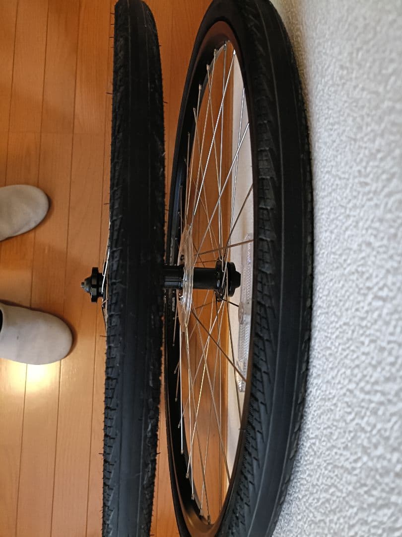 Bontrager 700cホイール タイヤ チューブ 前後セット