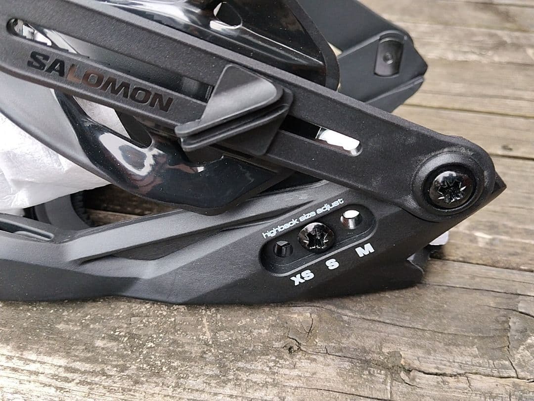 新品 子供用 ジュニア サロモン ビンディング SALOMON FUTURE