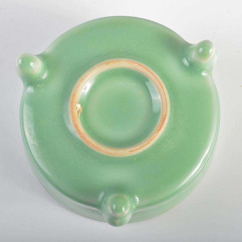 中国　龍泉窯青磁　刻線文三足香炉　N　R7057E