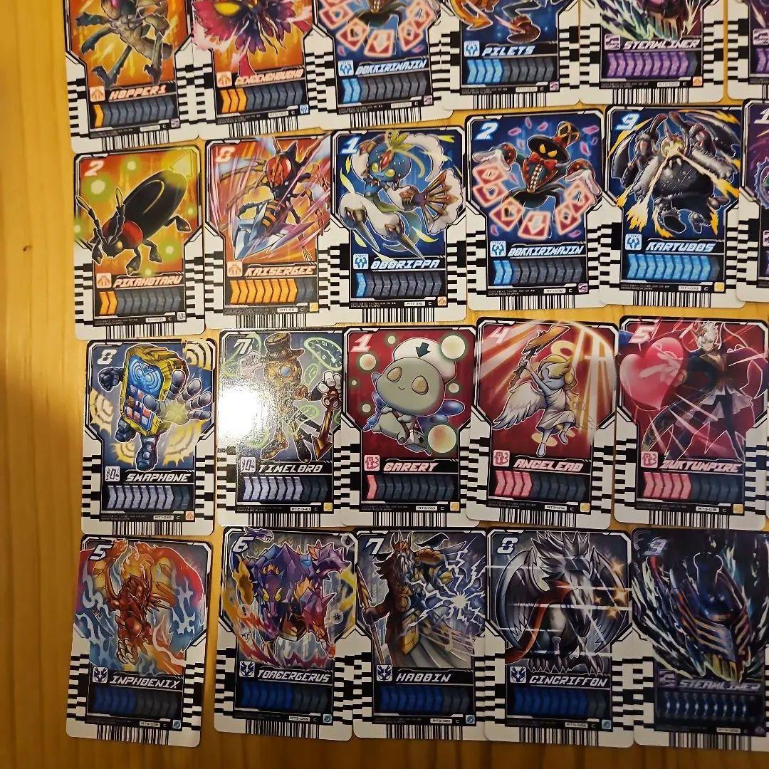 まとめ売り 100枚 ダブリなし仮面ライダーガッチャード　ライドケミートレカ