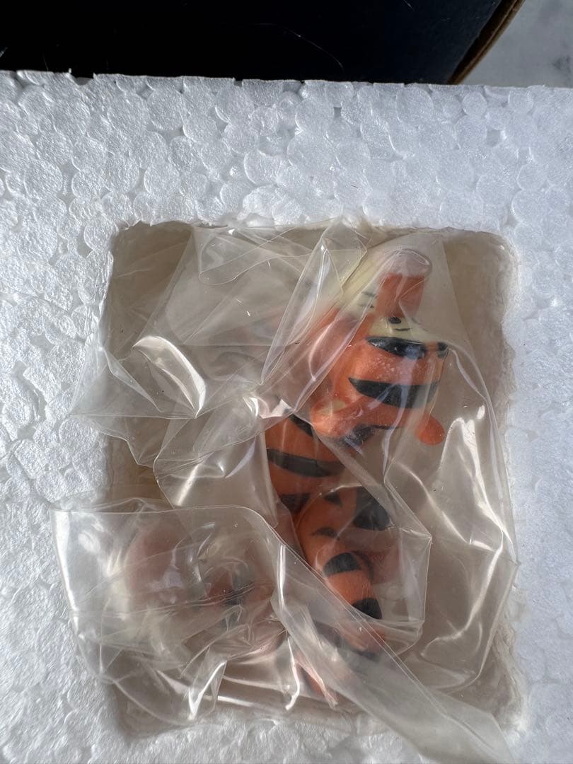 磁器製 ディズニー ミニフィギュアセット プーさんと仲間たち（管理No.31）