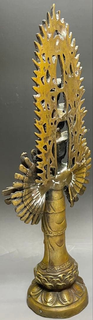 十一面千手千眼観世音菩薩　黄銅　病気平癒　延命長寿　開運　良縁　C2994