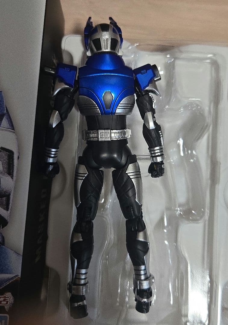 真骨彫 仮面ライダー カブト ガタック 10th Anniversary