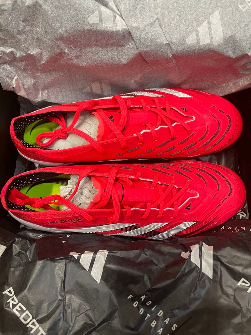 アディダスadidasプレデター ELITE FGPREDATOR