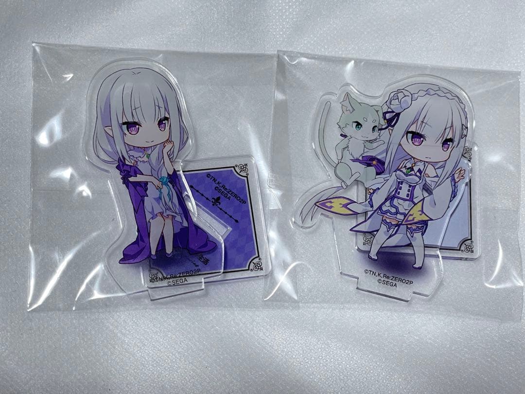 リゼロ カラオケの鉄人 エミリア アクリルスタンド 2個セット