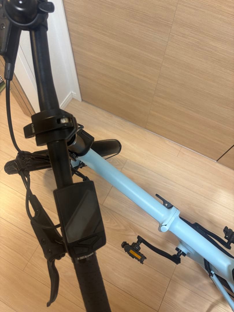 未使用　ADO Air 20 折りたたみ　電動アシスト自転車　引き取り歓迎