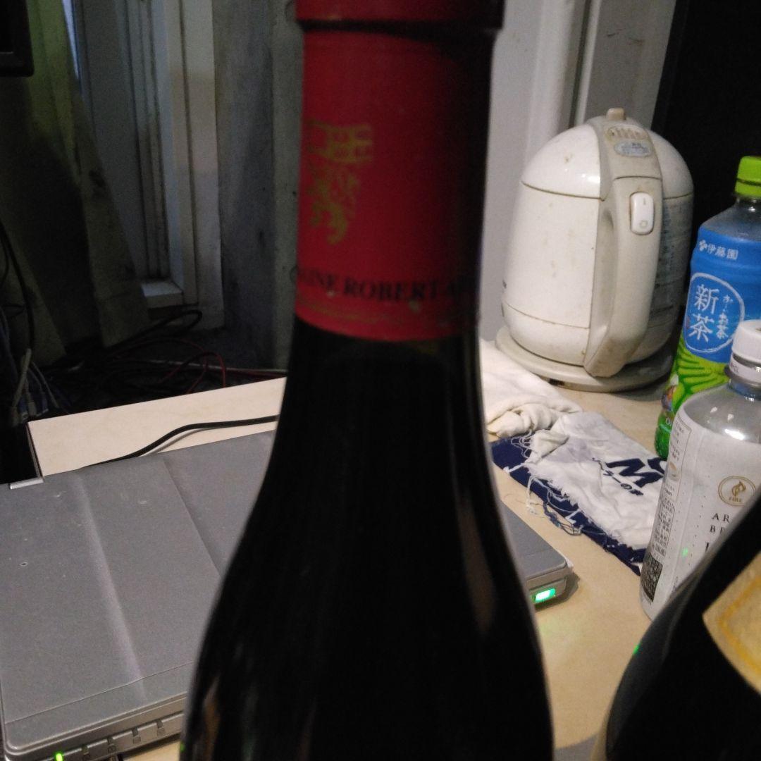 アルノーエシェゾー1997,ジュベシャンベルタン2000大谷石洞窟熟成