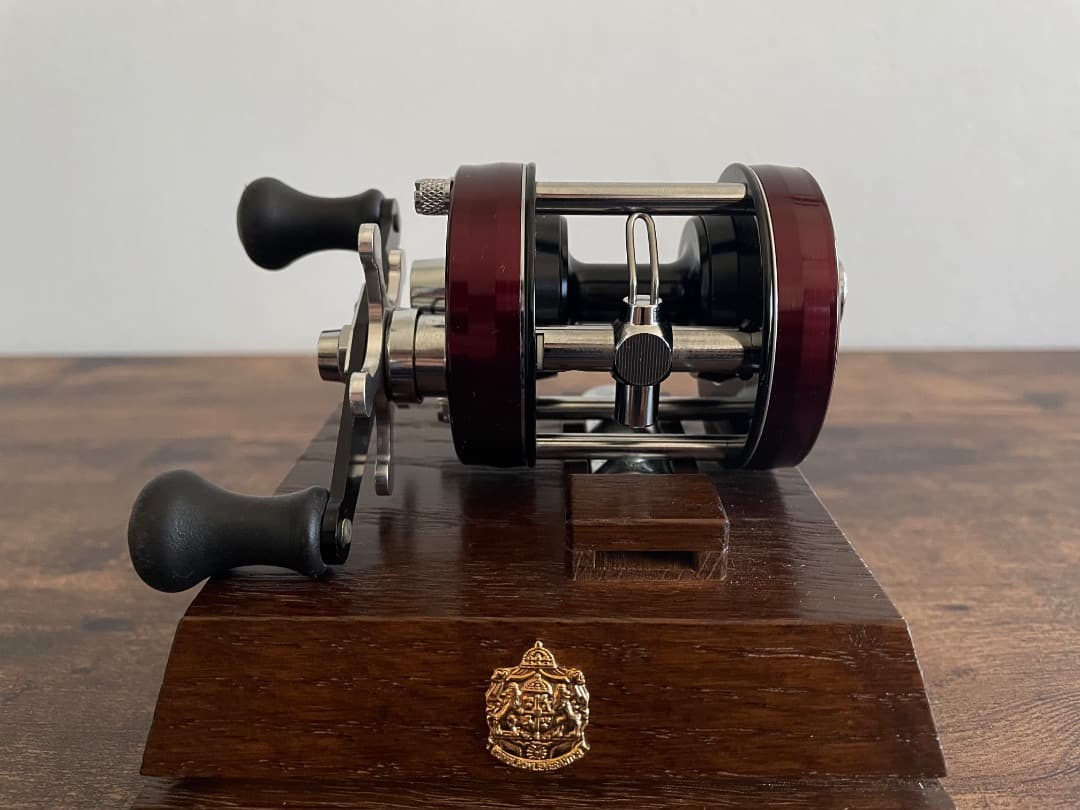 ABU Ambassadeur 2500C アブ アンバサダー バーガンディ