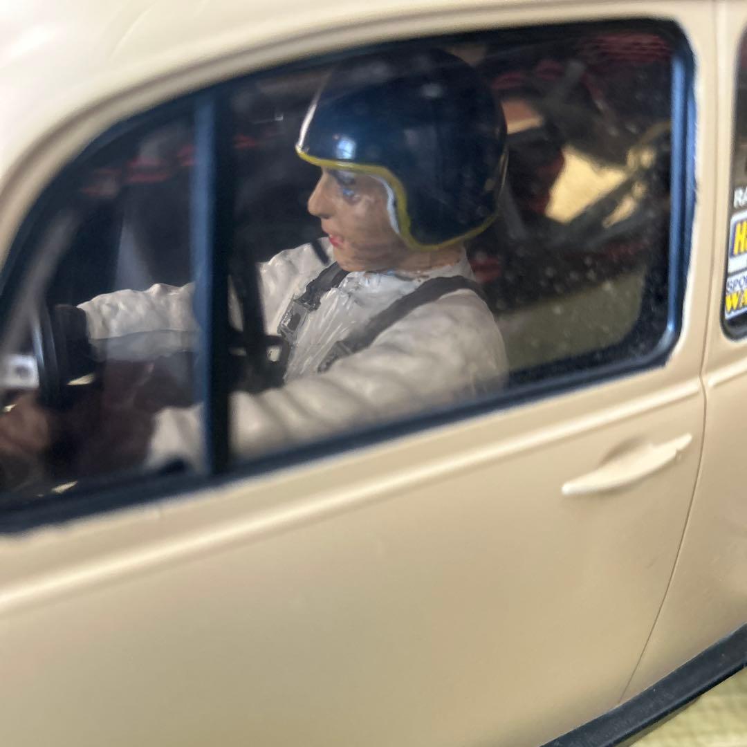 タミヤ 1/10 電動RCカー　ブリッツァービートル　カスタム　リモコン付き