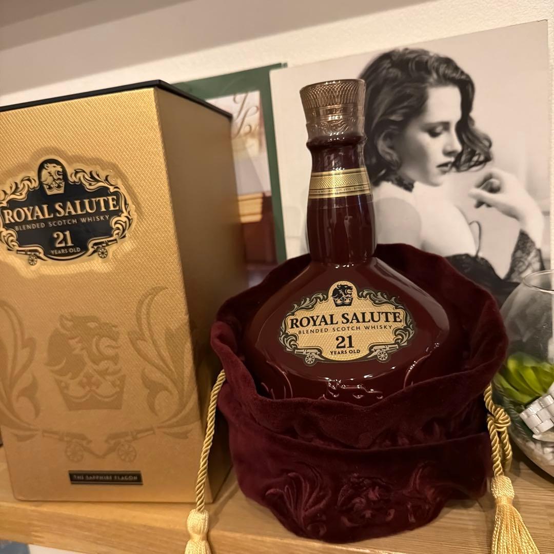 ローヤルサルート21年　1000ミリ