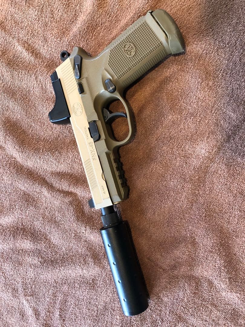 東京マルイ　FNX-45 TACTICAL スペアマガジン他色々