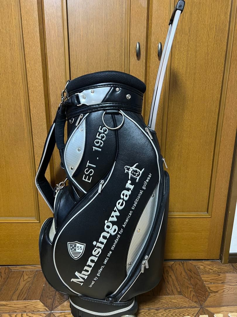 マンシングウェア キャディバッグ カート式 軽量 ペンギンロゴ 黒