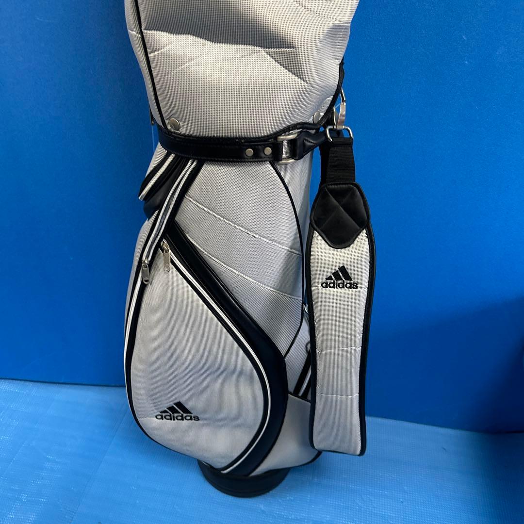 adidas シルバー キャディバッグ
