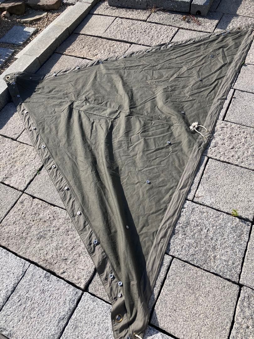 スウェーデン軍幕　初期グレー4枚　ポール付き