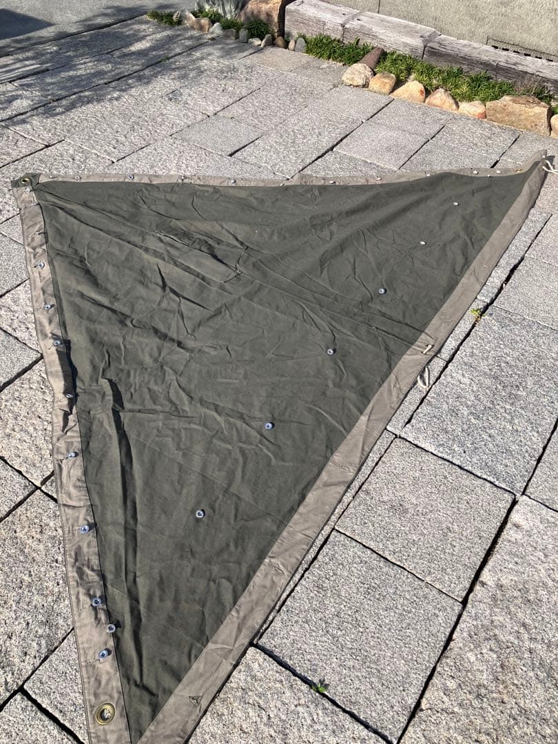 スウェーデン軍幕　初期グレー4枚　ポール付き