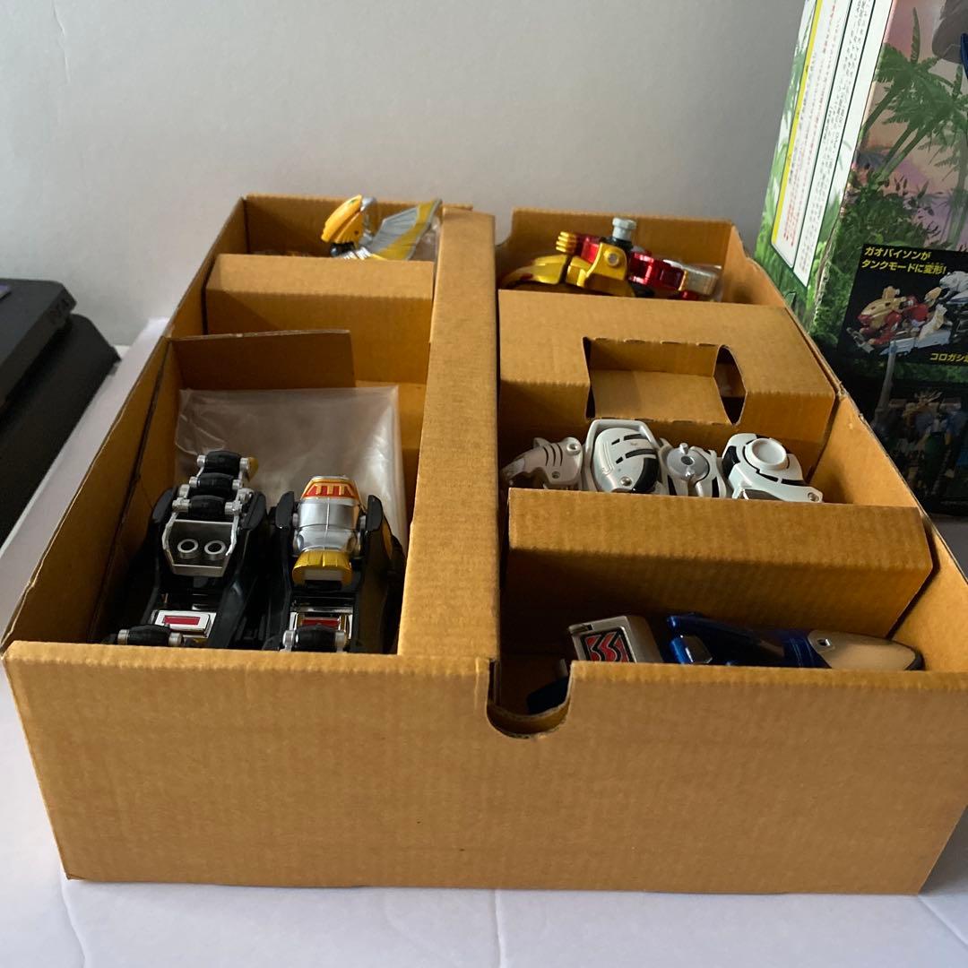 百獣合体ガオキング