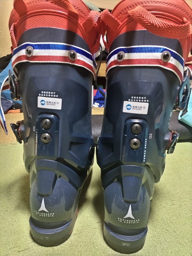 ATOMIC BOOOSTER ULTRA 110 スキー ブーツ