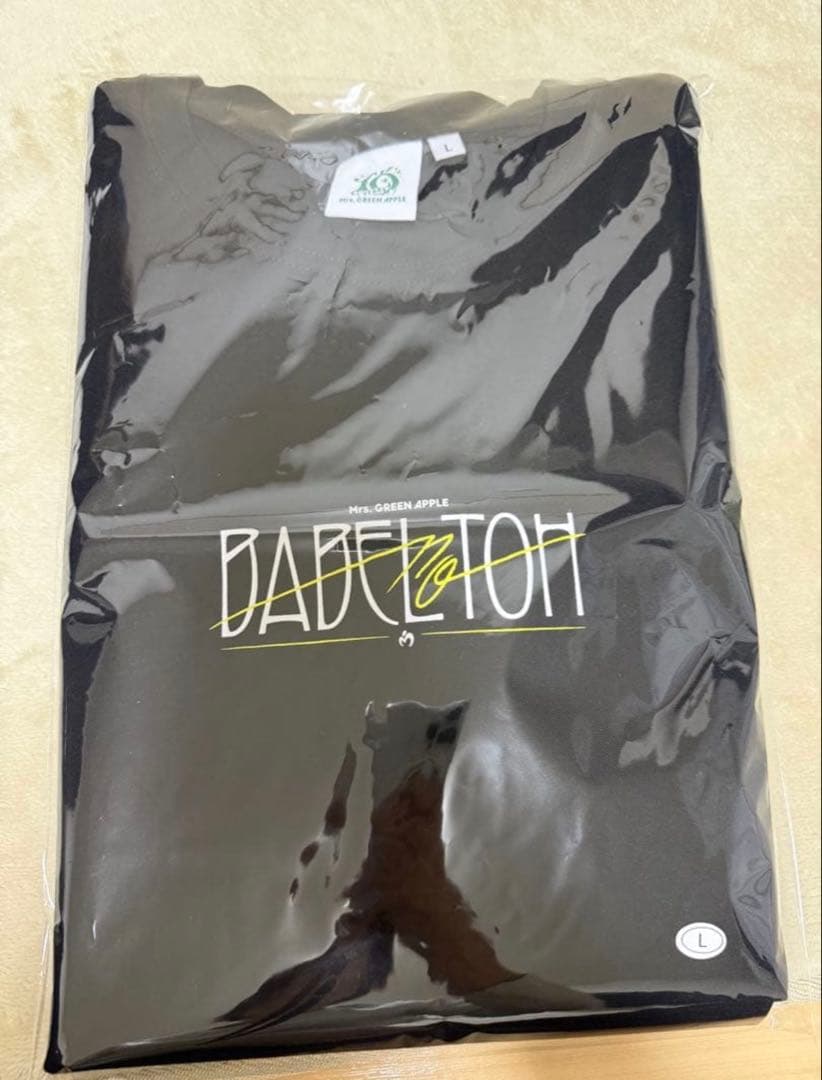 たい　　ミセスツアーTシャツ&ペンライト&金テープ