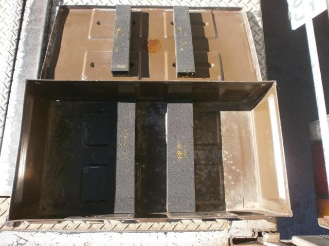 め*5様 米軍　81ｍｍ　迫撃砲用　弾薬箱 　アンモボックス