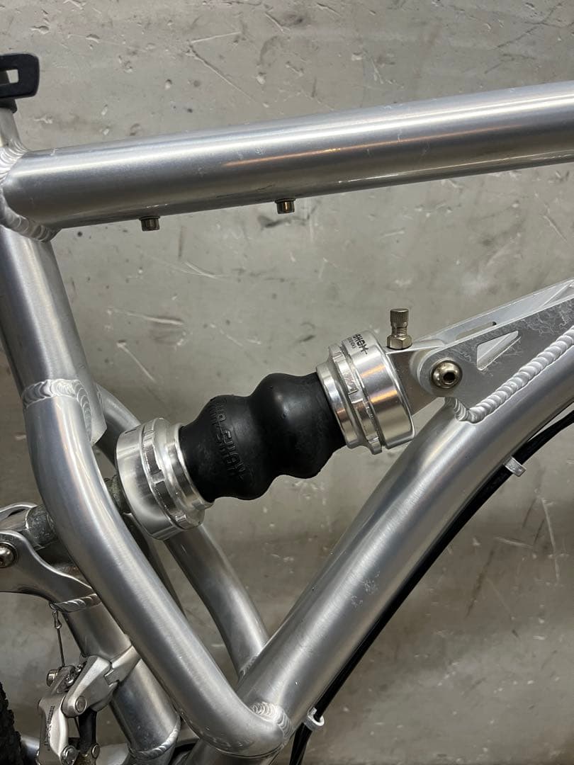 希少　マウンテンバイク　メルセデス　ベンツ　Mercedes Benz アルミ