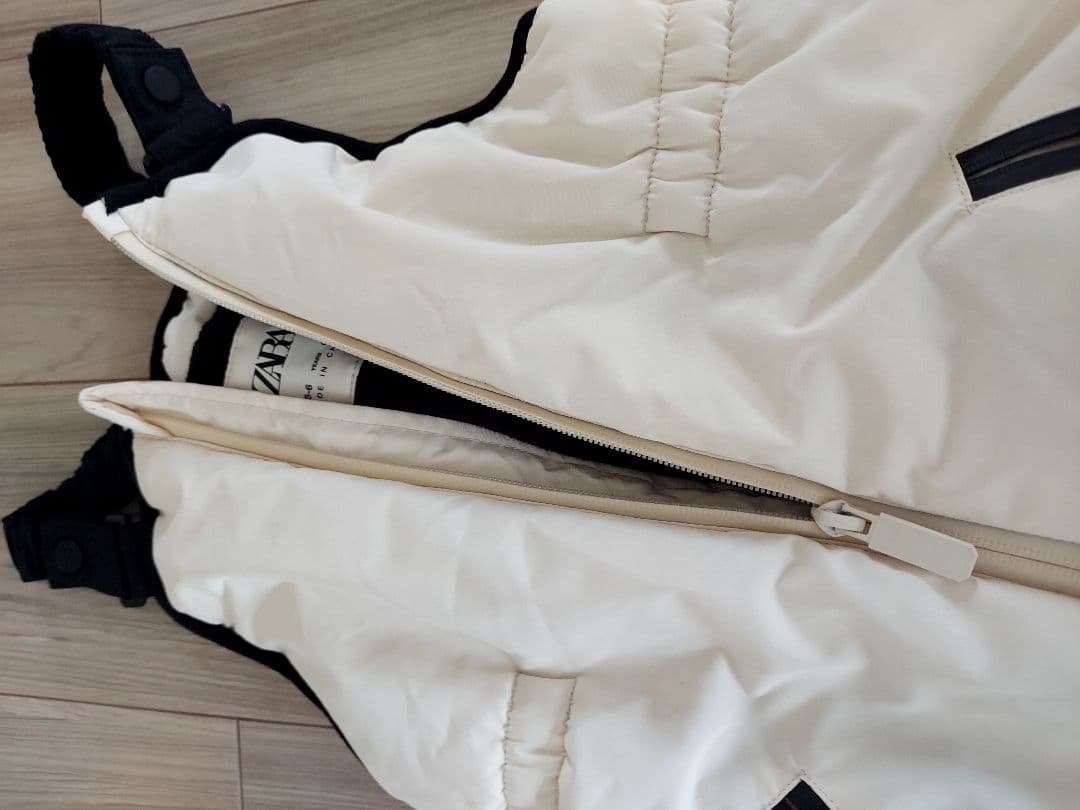 ZARAスキーウェア上下セット