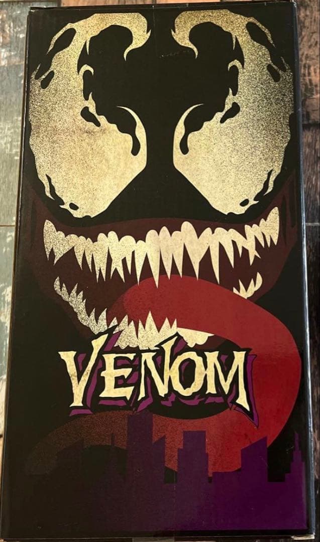 ヴェノム　一番くじ　ラスト賞　ベアブリック　400%