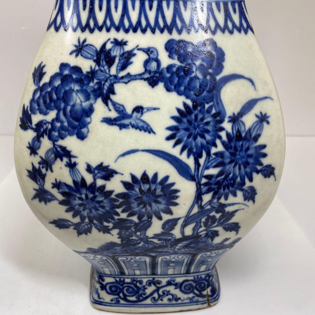 専用　中国美術　青花花瓶　高さ31㎝　タルチ　東さ7-0206①