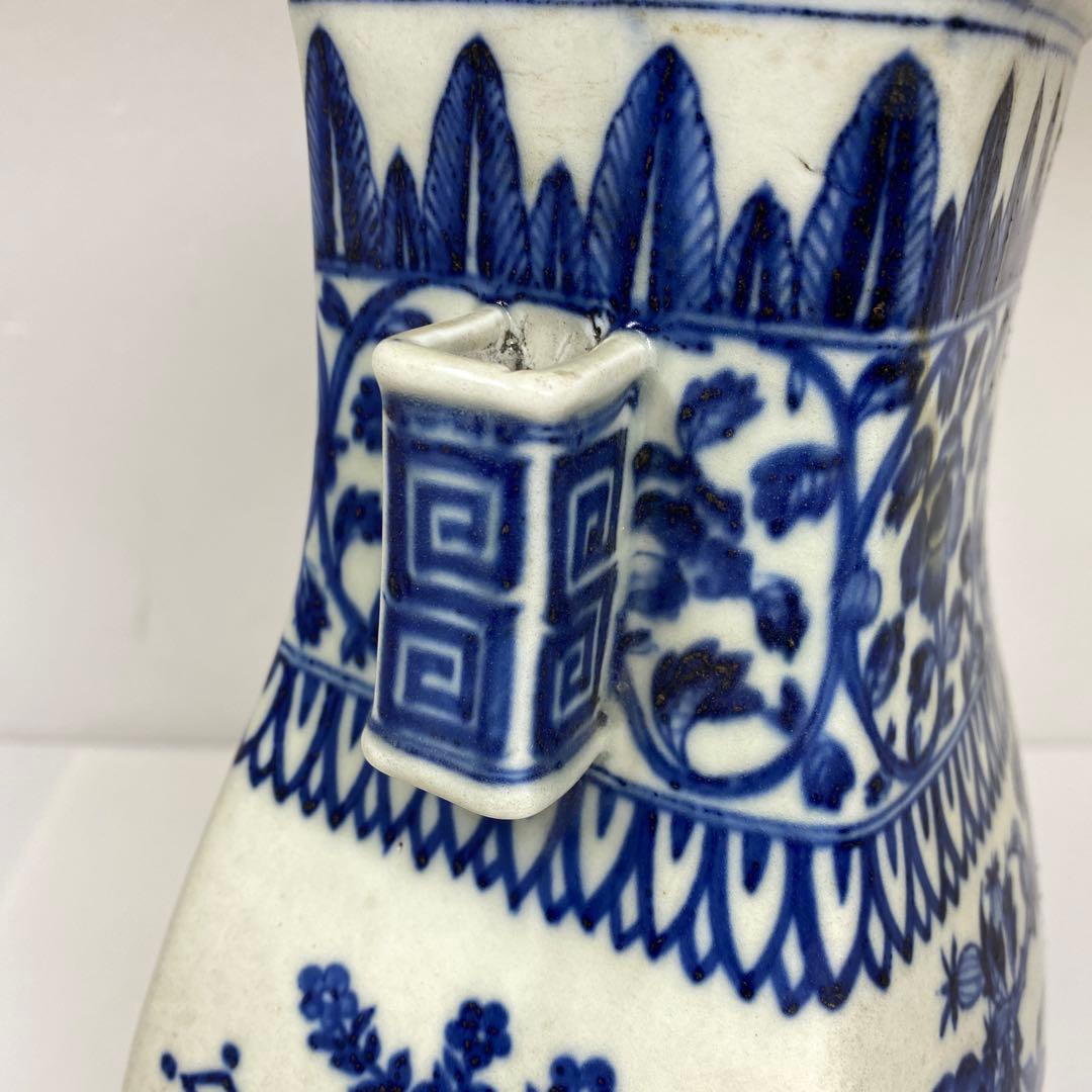 専用　中国美術　青花花瓶　高さ31㎝　タルチ　東さ7-0206①