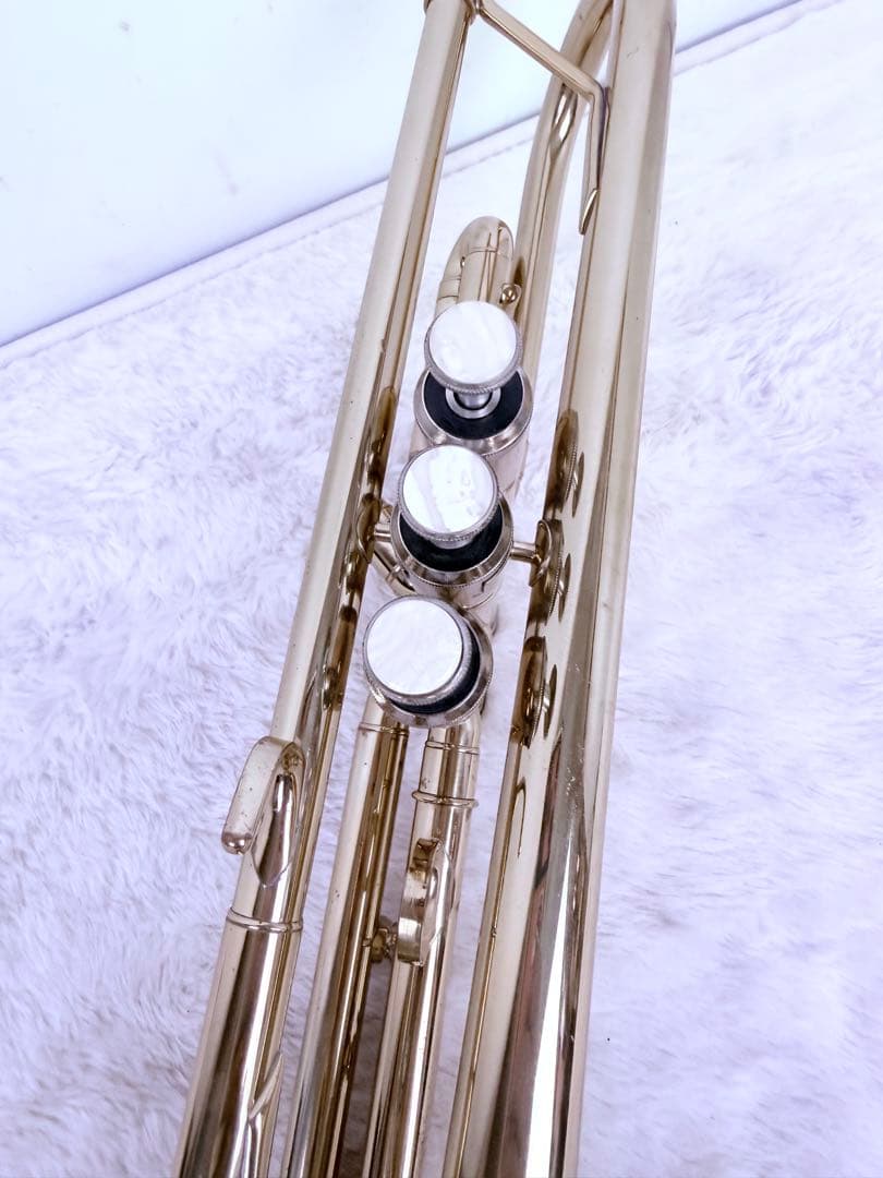 演奏確認済 ピストン良好 SAVALEY B♭トランペット マウスピース2本付