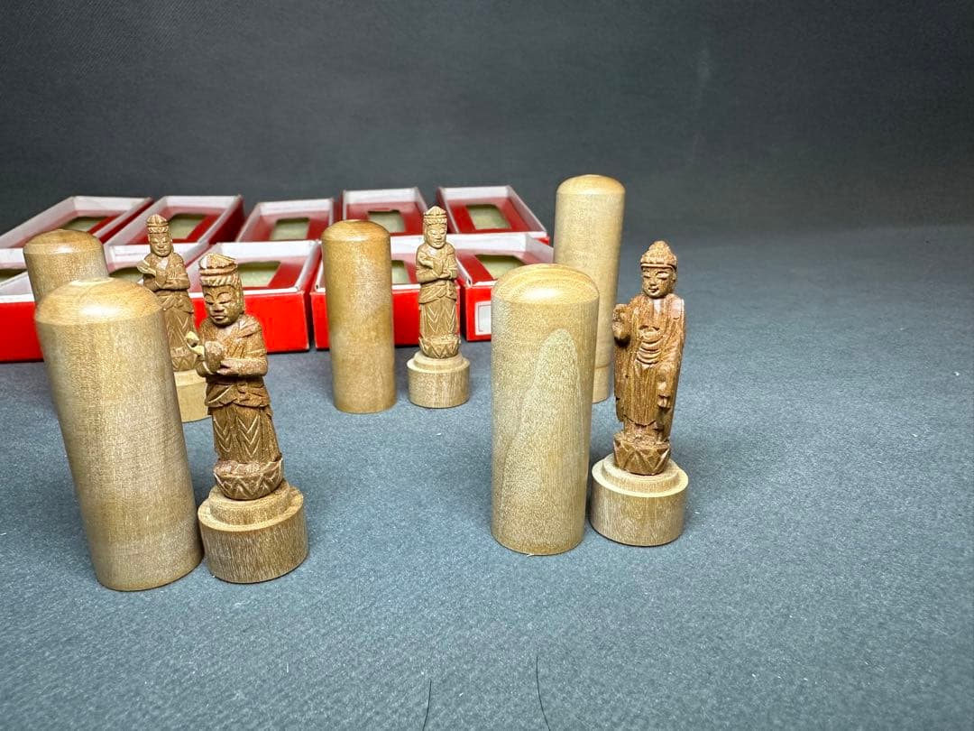 極上彫刻　印材　印鑑　木彫り　インド　白檀　仏教美術　仏像 骨董 木像　木製