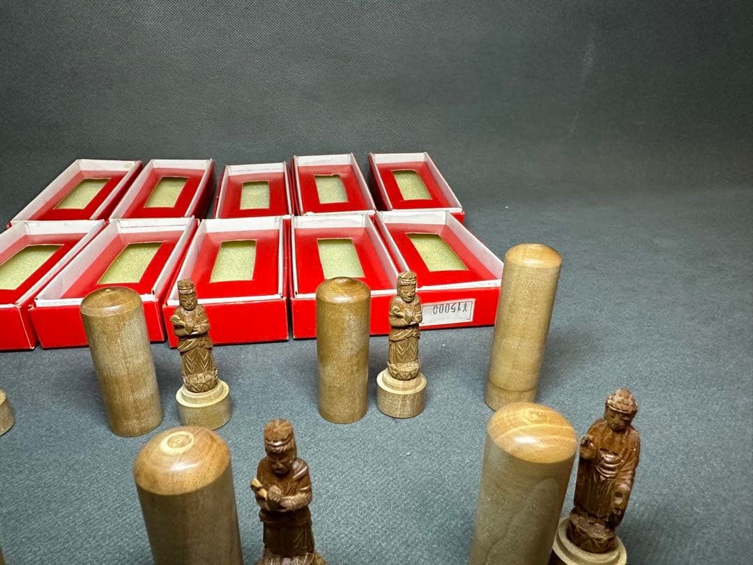 極上彫刻　印材　印鑑　木彫り　インド　白檀　仏教美術　仏像 骨董 木像　木製