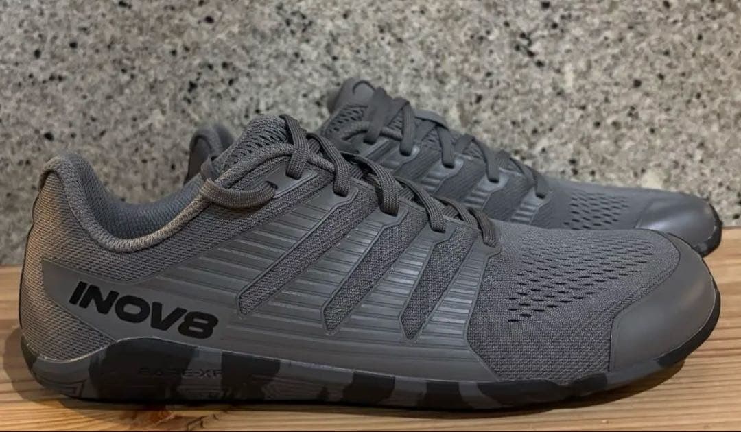 イノヴェイト　トレーニングシューズ　bare-xf inov8 inov-8