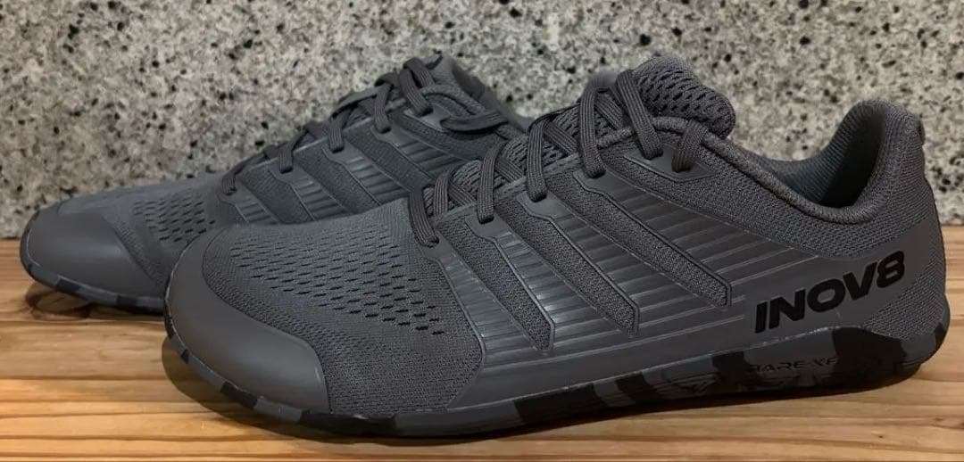 イノヴェイト　トレーニングシューズ　bare-xf inov8 inov-8