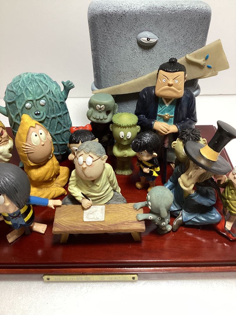 レア　水木しげる　旭日小綬章記念の特製ブロンズフィギュア　妖怪達に囲まれた先生