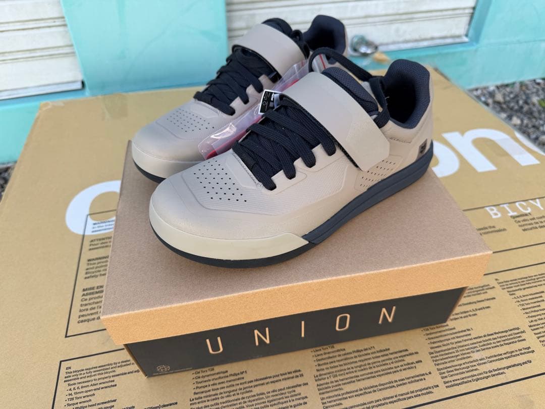 FOX MTBシューズ UNION 26.5cm 新品未使用