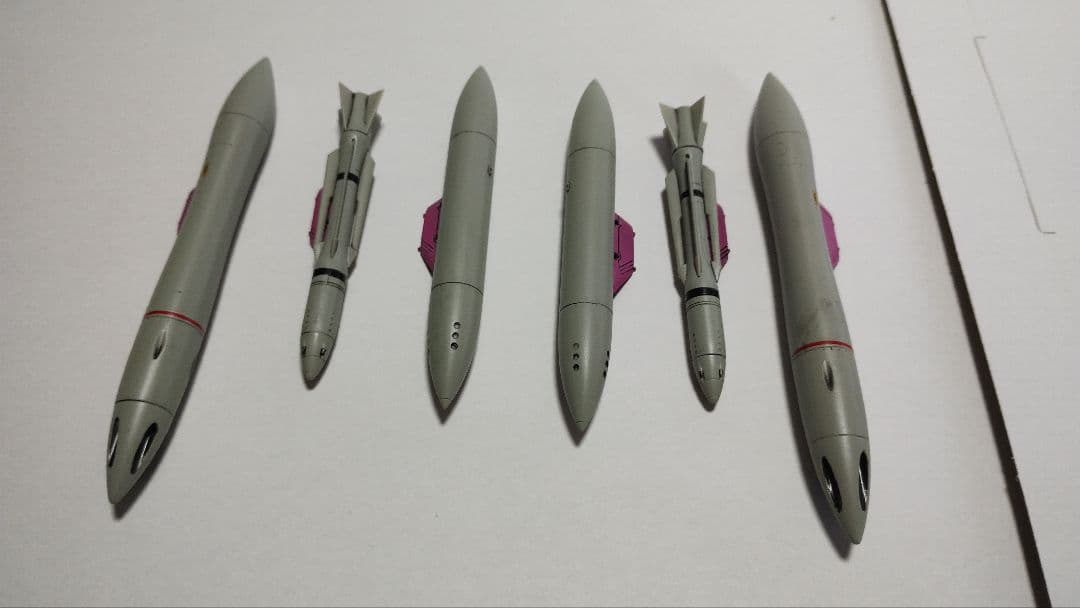 プラモデル完成機　1/72　SV-51γ、Nora type(マクロスゼロ)
