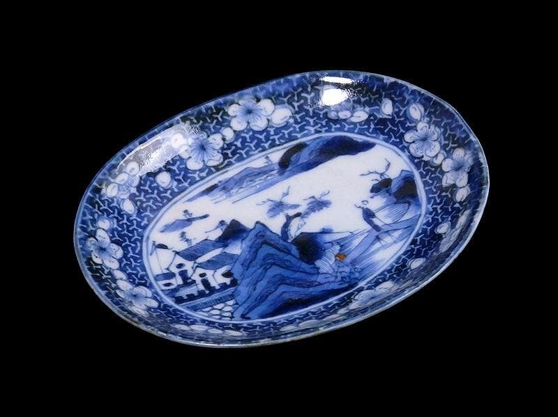 古伊万里　染付　墨弾き　梅に山村の図　手塩皿　A961AS-CWi