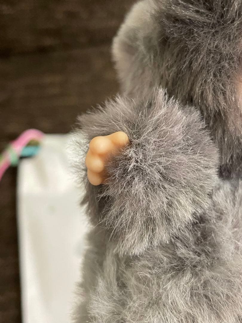 ポップマート ザ モンスターズ (ラブブ) ビッグイントゥエナジー アイディ