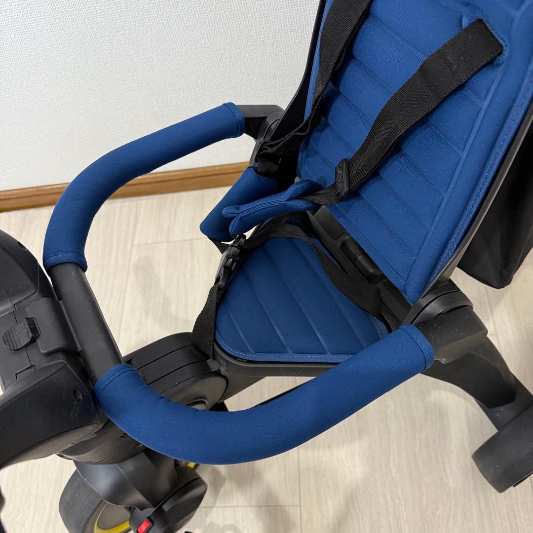 doonaドゥーナ リキトライク　世界最小 折りたたみ三輪車　ロイヤルブルー