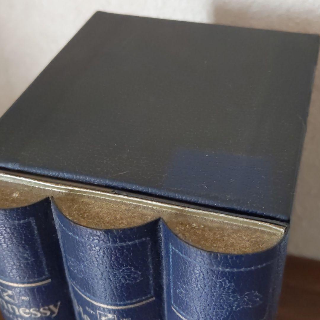 ヘネシーコニャックブック型